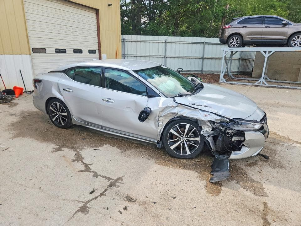 2021 NISSAN MAXIMA SV 4