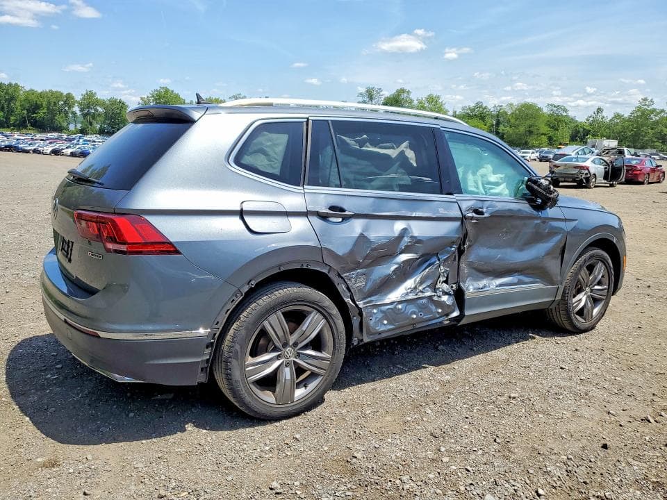 2021 VOLKSWAGEN TIGUAN SE 3