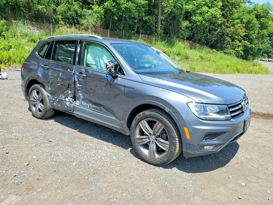 2021 VOLKSWAGEN TIGUAN SE 4