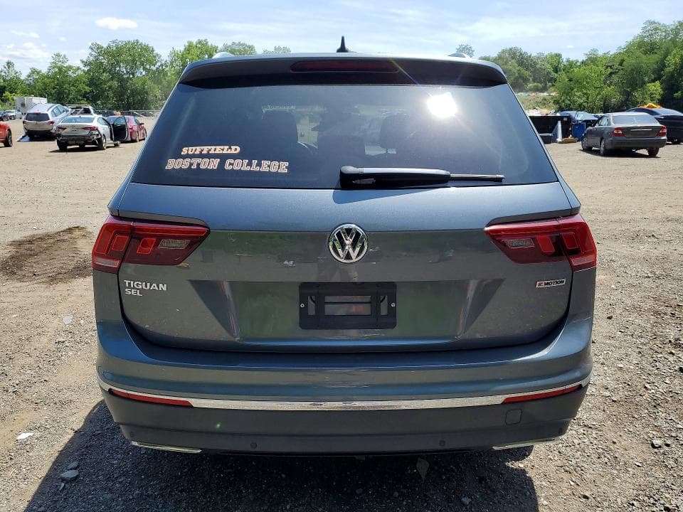 2021 VOLKSWAGEN TIGUAN SE 6