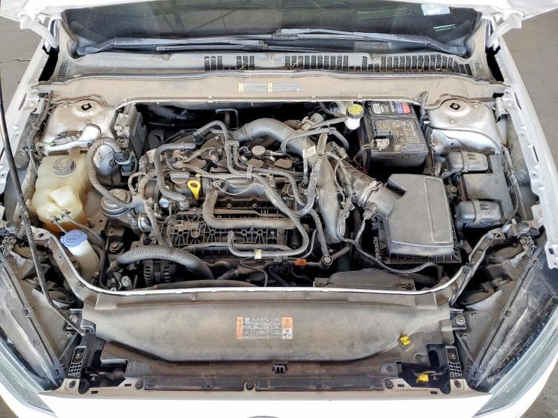 2019 FORD FUSION SE 11