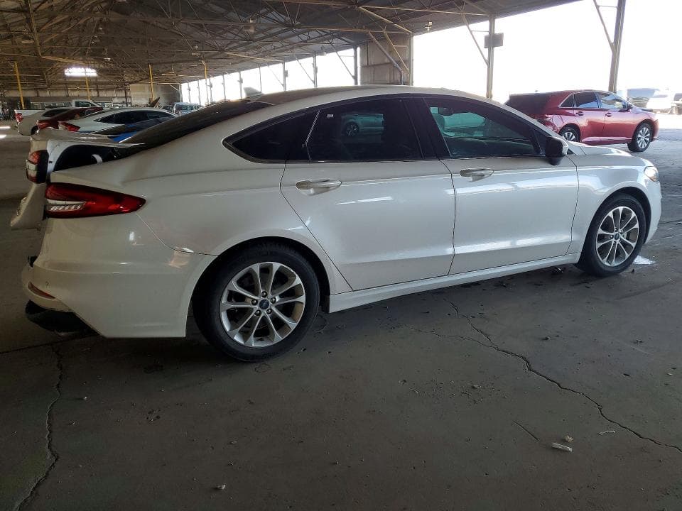 2019 FORD FUSION SE 3