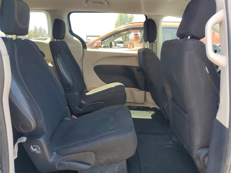 2023 CHRYSLER VOYAGER LX LX 11