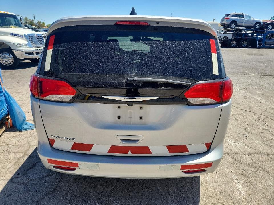 2023 CHRYSLER VOYAGER LX LX 6
