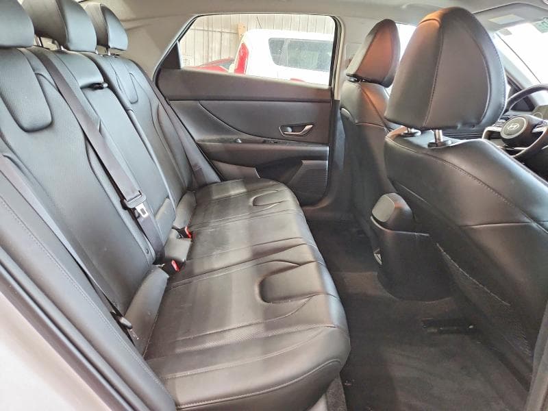 2025 HYUNDAI ELANTRA LIMITED 20
