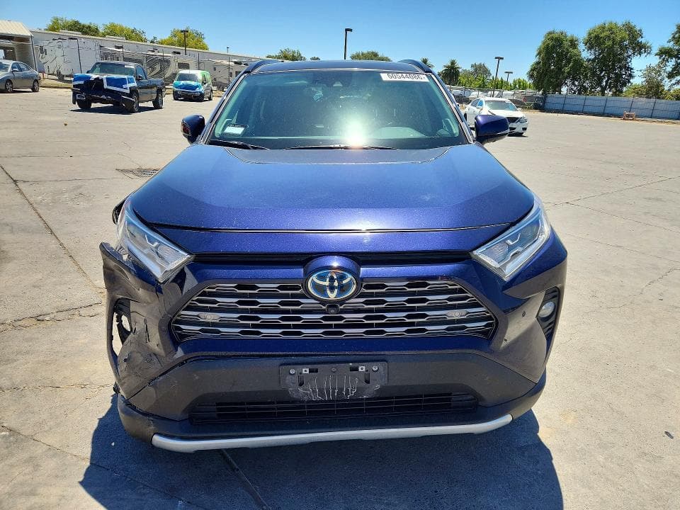 2021 TOYOTA RAV4 LIMITED 5