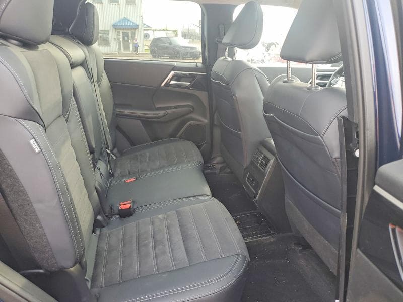2025 MITSUBISHI OUTLANDER SE SE 10