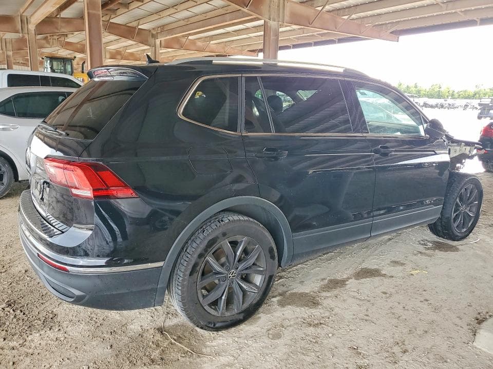 2022 VOLKSWAGEN TIGUAN SE 3