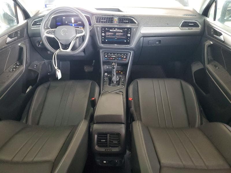 2022 VOLKSWAGEN TIGUAN SE 8