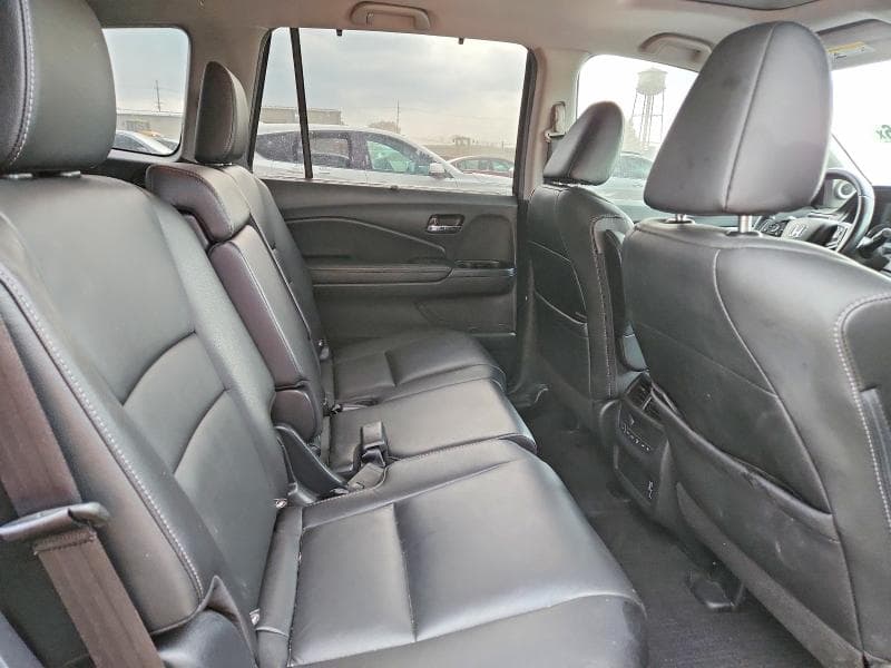 2022 HONDA PILOT SE 11