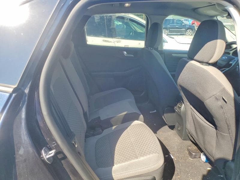 2021 FORD ESCAPE SE 11