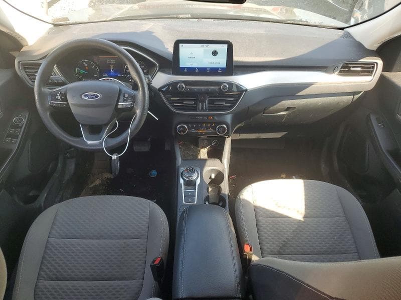 2021 FORD ESCAPE SE 8