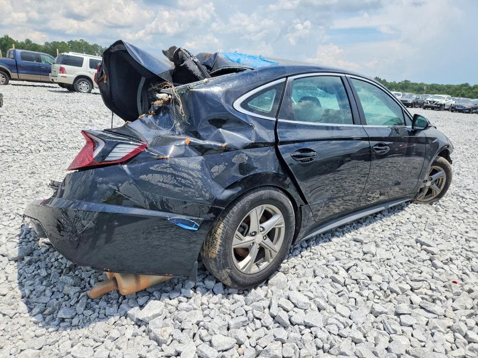 2023 HYUNDAI SONATA SE SE 3