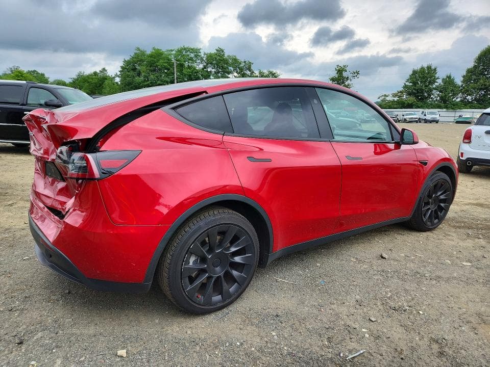 2023 TESLA MODEL Y 3
