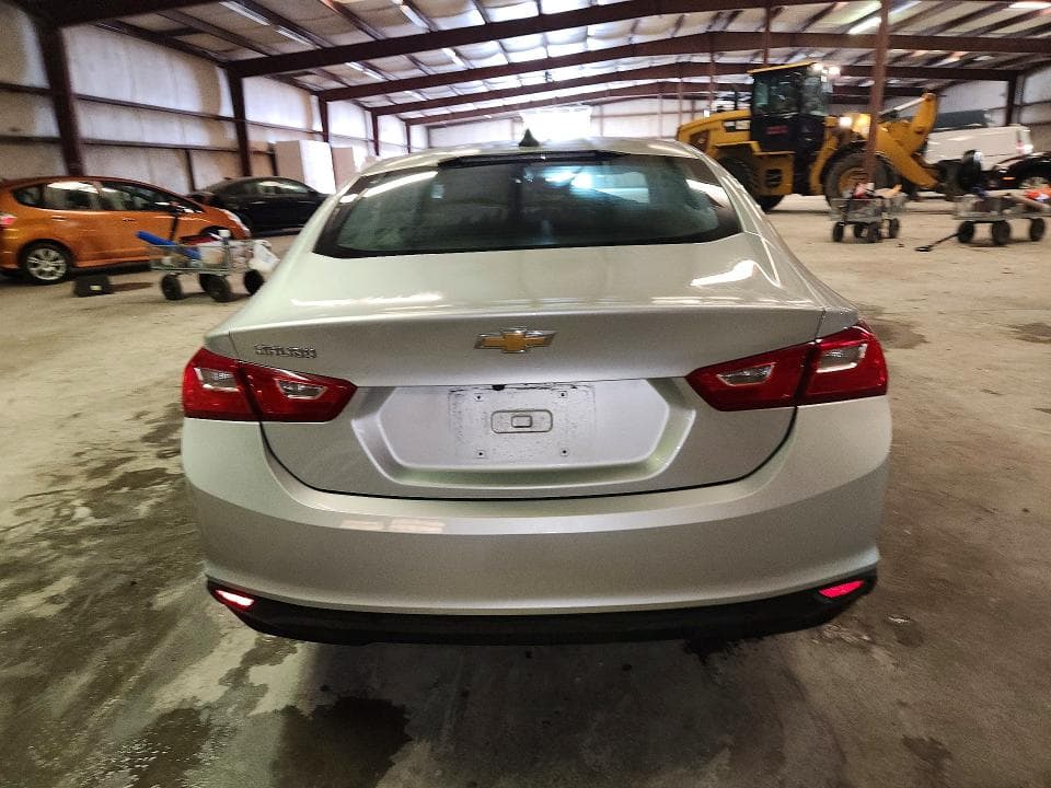 2018 CHEVROLET MALIBU LS 6