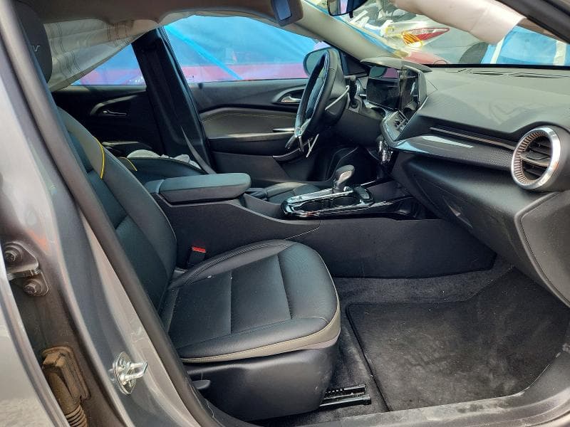 2025 CHEVROLET TRAX ACTIV 7