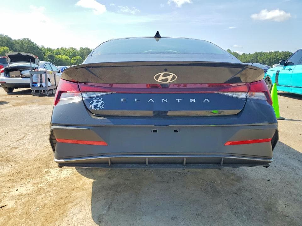 2026 HYUNDAI ELANTRA SEL SPORT 6