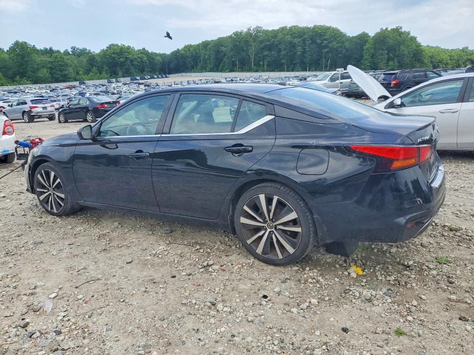 2021 NISSAN ALTIMA SR 2