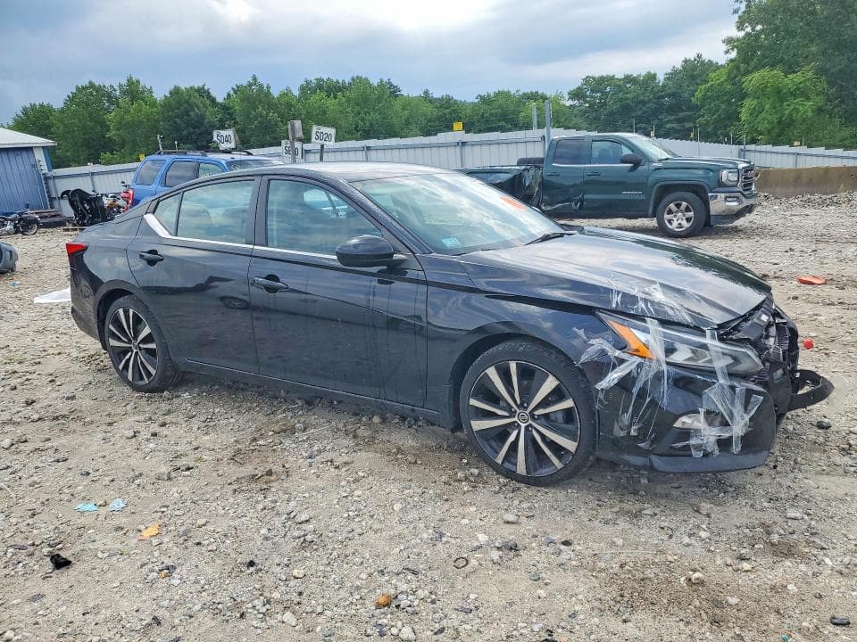 2021 NISSAN ALTIMA SR 4