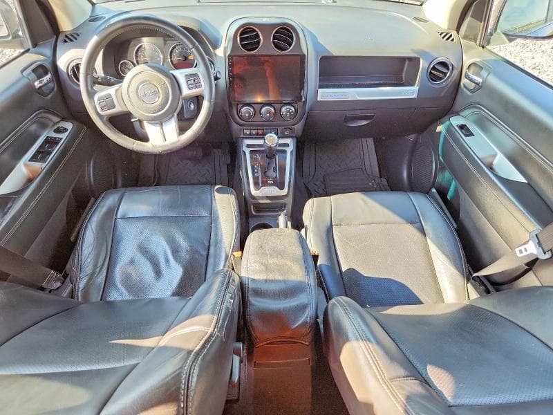 2017 JEEP COMPASS LATITUDE 8