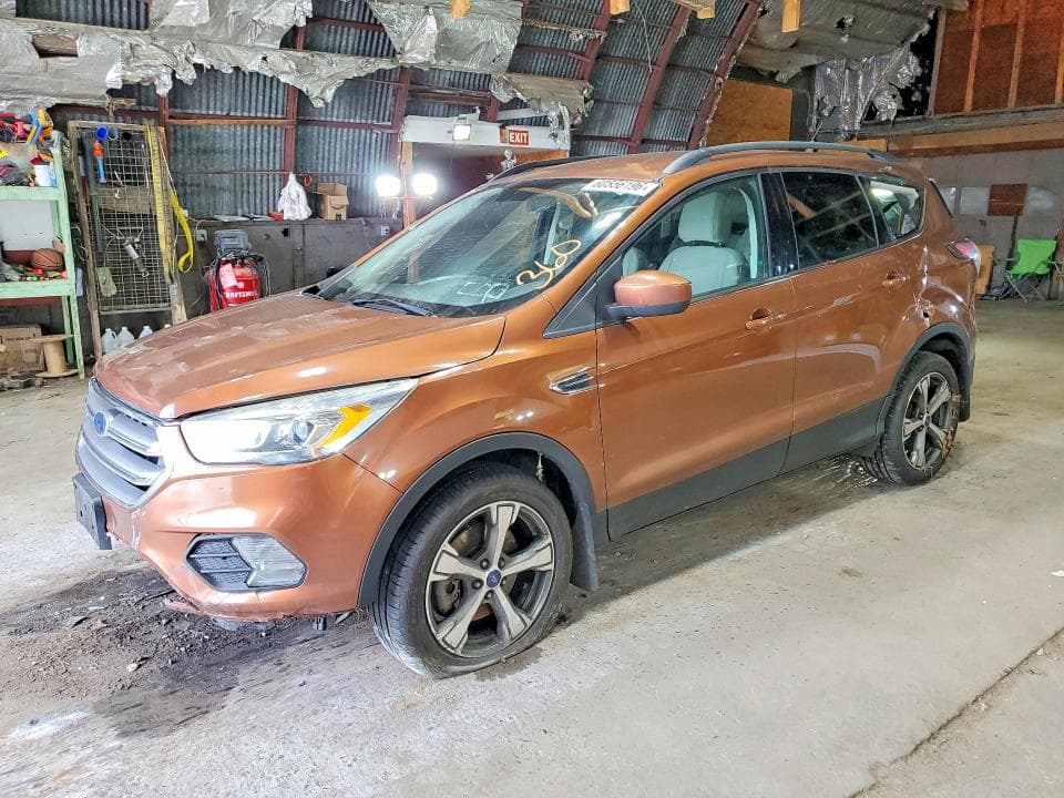 2017 FORD ESCAPE SE - 1