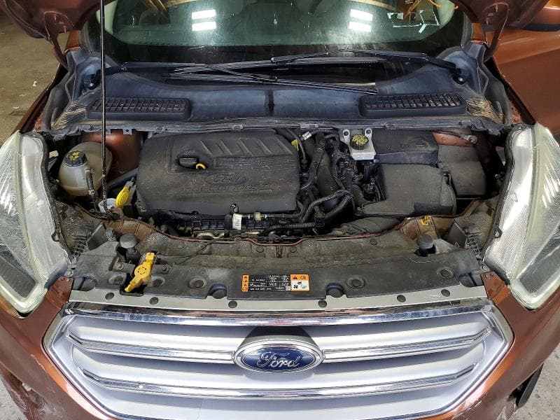 2017 FORD ESCAPE SE 12