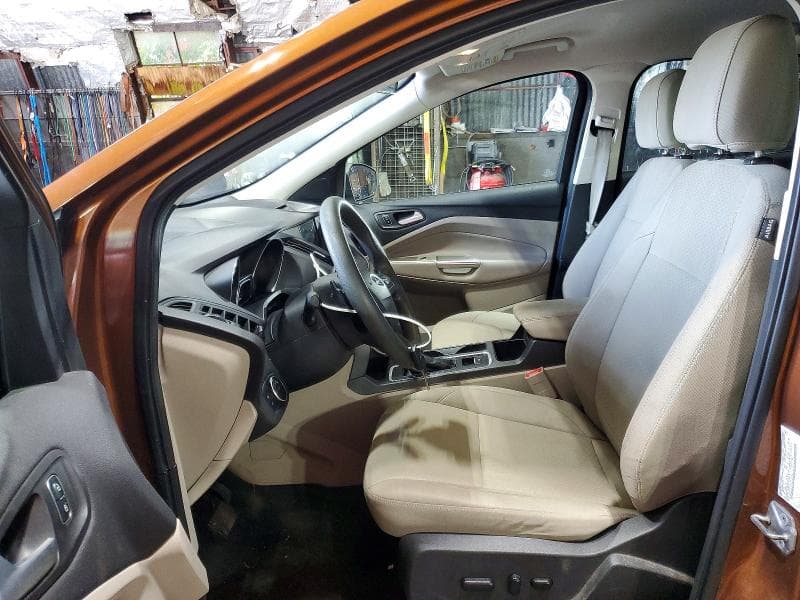 2017 FORD ESCAPE SE 7
