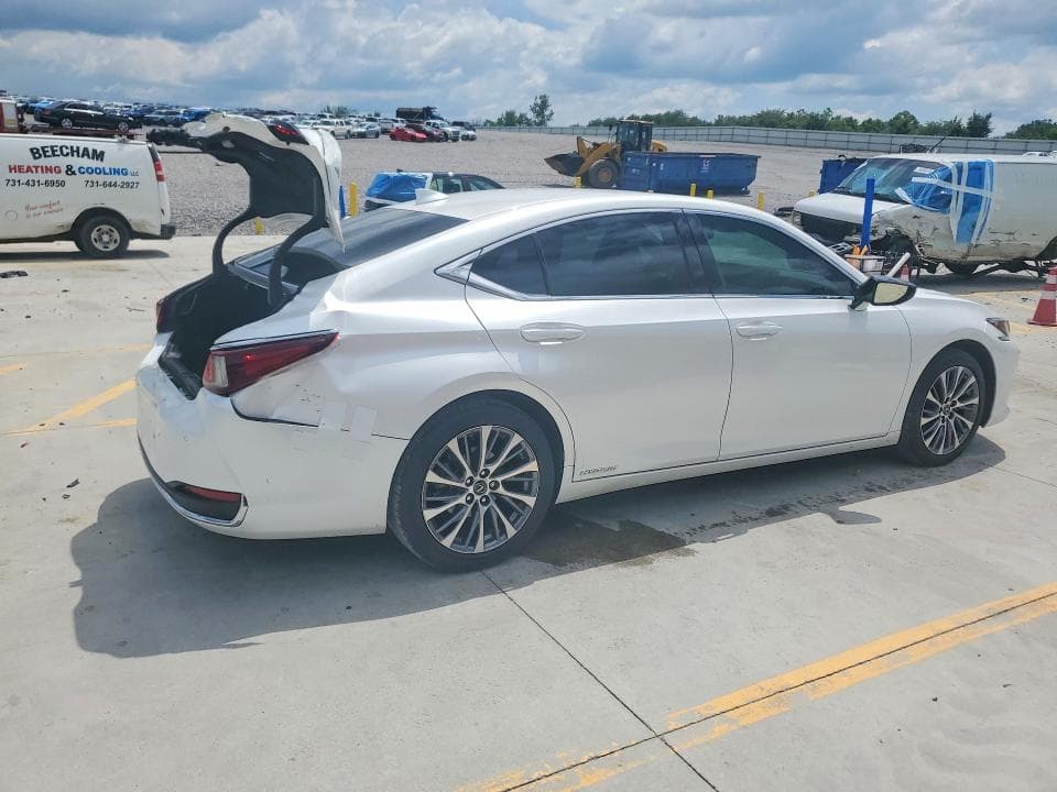 2020 LEXUS ES 300H 300H 3