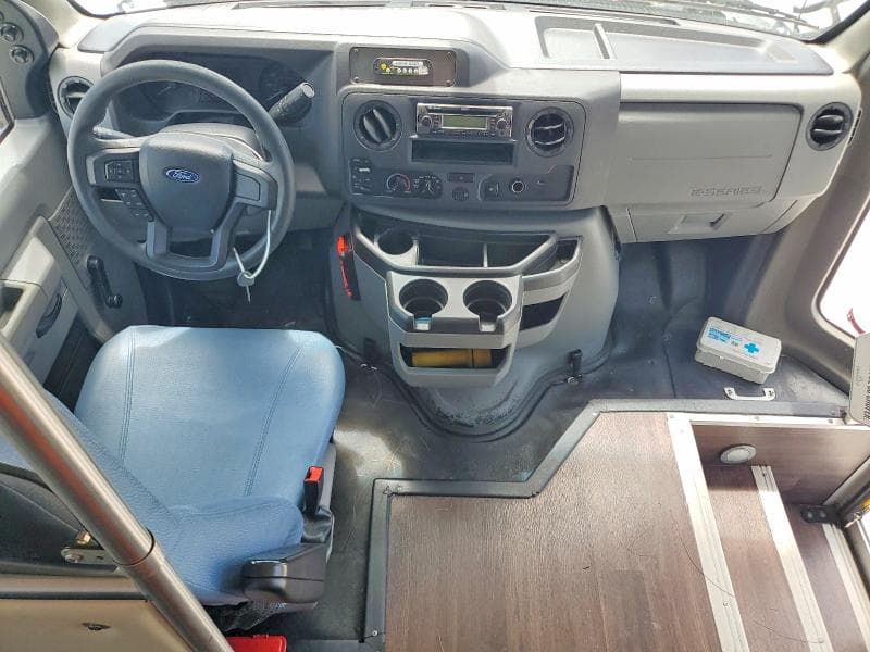 2021 FORD ECONOLINE E350 SUPER DUTY CUTAWAY VAN 8