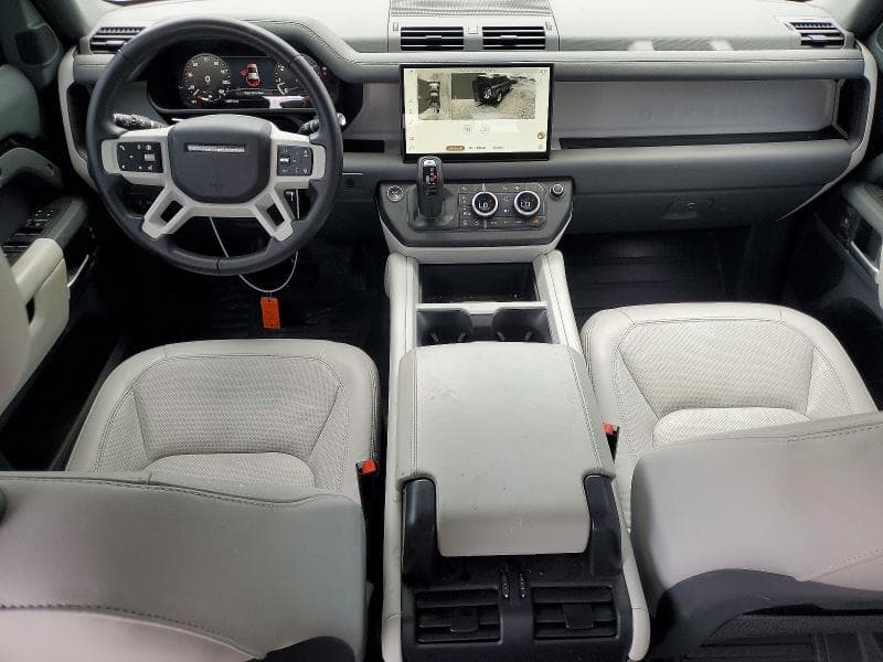 2025 LAND ROVER DEFENDER 110 X-DYNAMIC SE 8