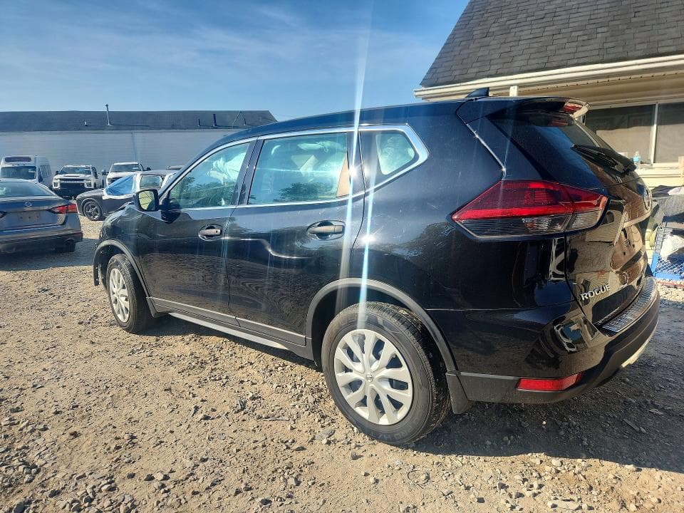 2019 NISSAN ROGUE S 2