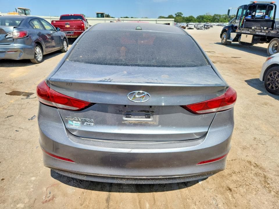 2017 HYUNDAI ELANTRA SE SE 6
