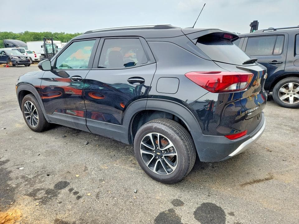 2025 CHEVROLET TRAILBLAZER LT 2