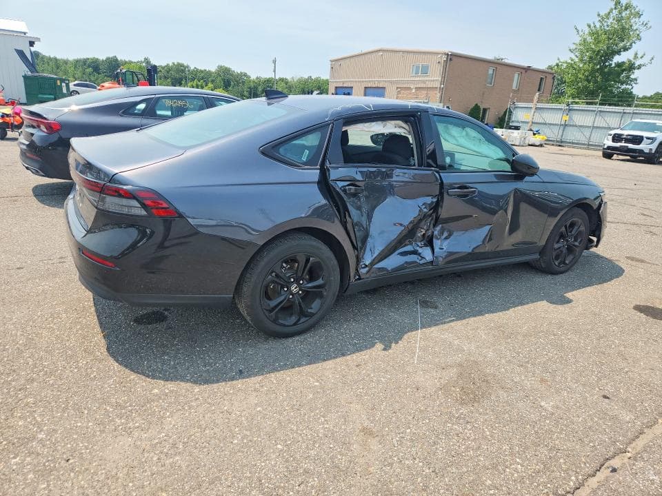 2025 HONDA ACCORD SE 3