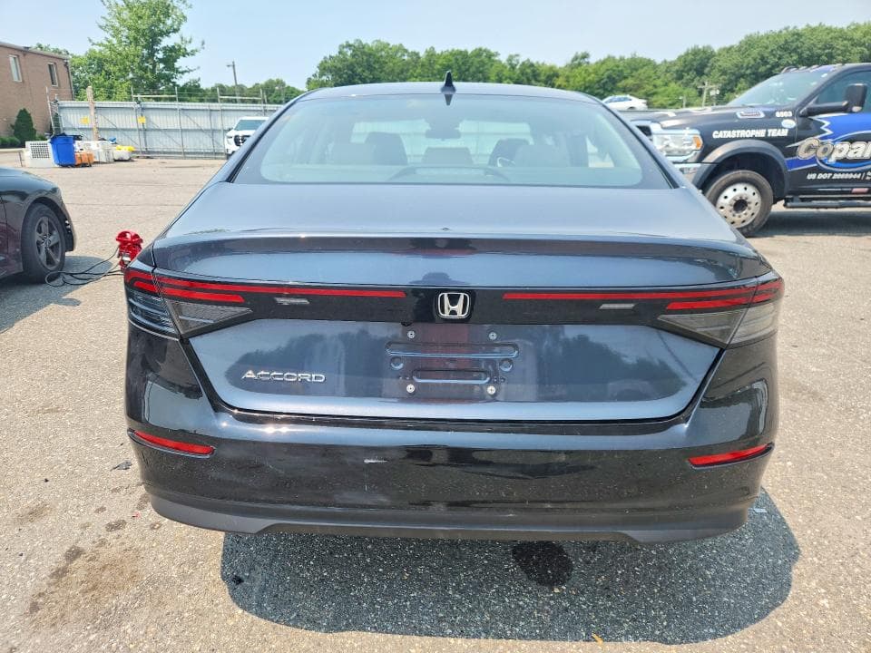2025 HONDA ACCORD SE 6
