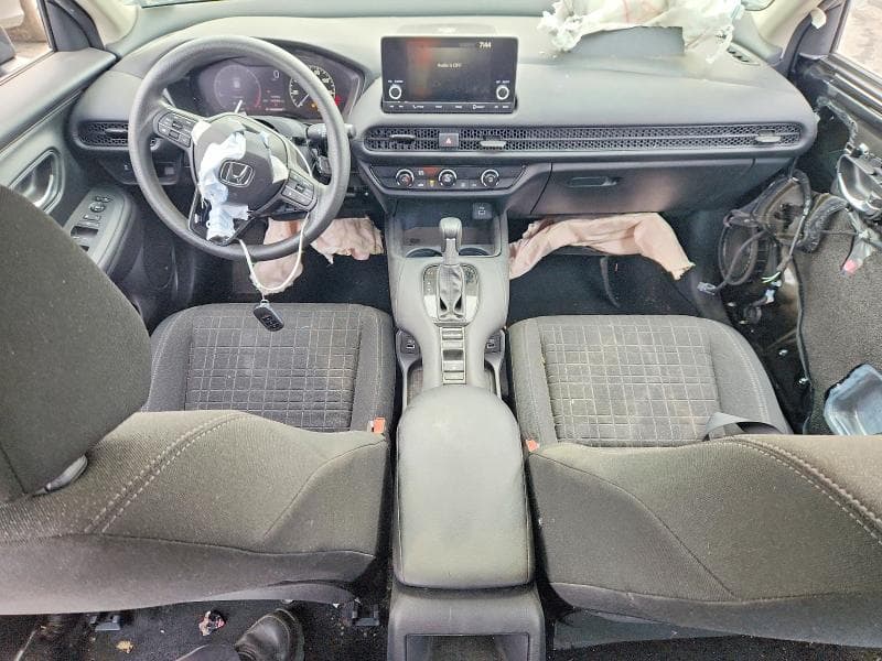 2023 HONDA HR-V LX 8