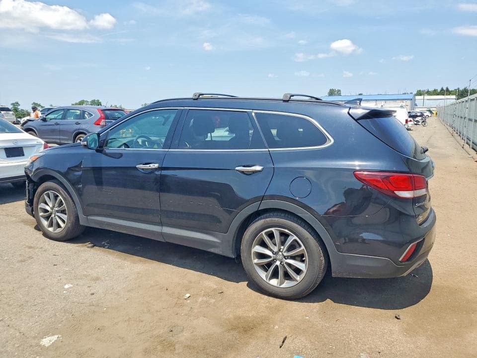 2017 HYUNDAI SANTA FE SE 2