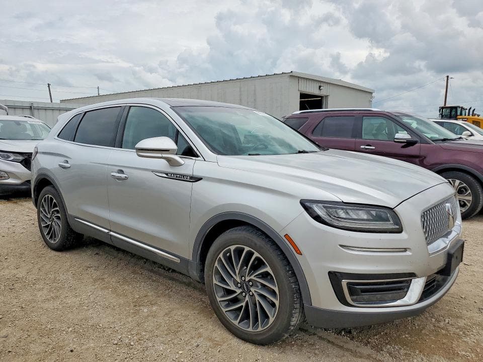 2019 LINCOLN NAUTILUS RESERVE 4