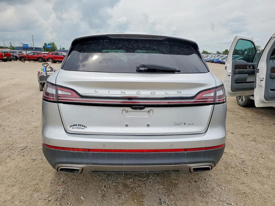 2019 LINCOLN NAUTILUS RESERVE 6