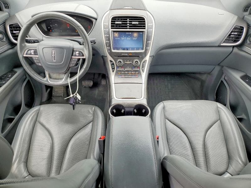 2019 LINCOLN NAUTILUS RESERVE 8