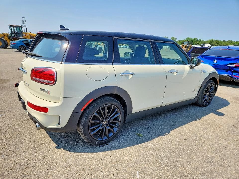 2021 MINI COOPER S CLUBMAN ALL4 3