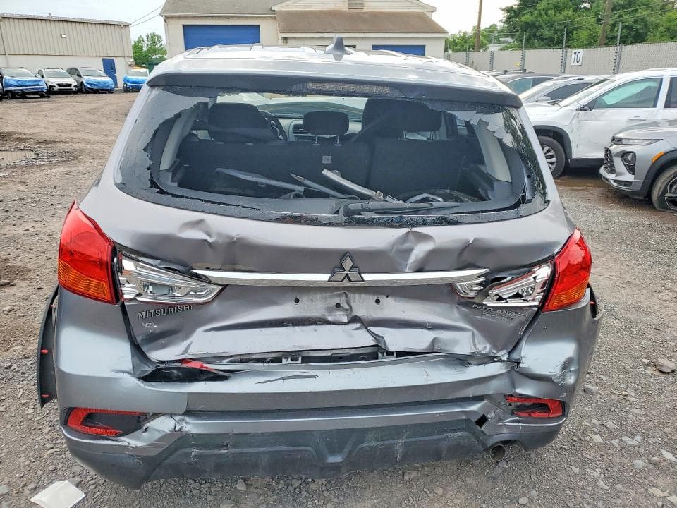 2019 MITSUBISHI OUTLANDER SPORT ES 6