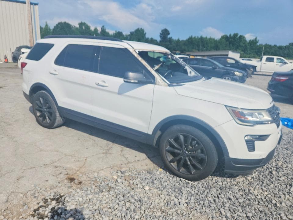 2019 FORD EXPLORER XLT 4