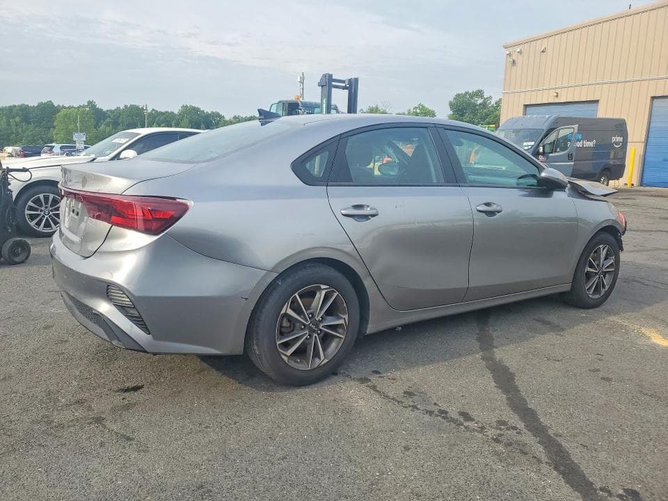 2023 KIA FORTE LXS 3