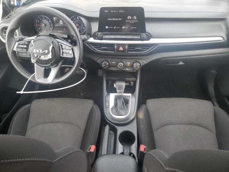 2023 KIA FORTE LXS 8