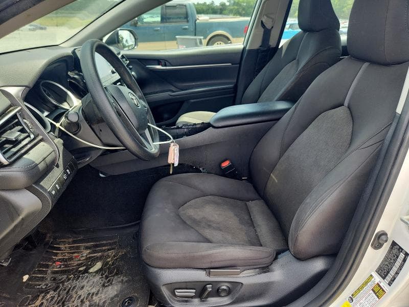 2023 TOYOTA CAMRY LE 7