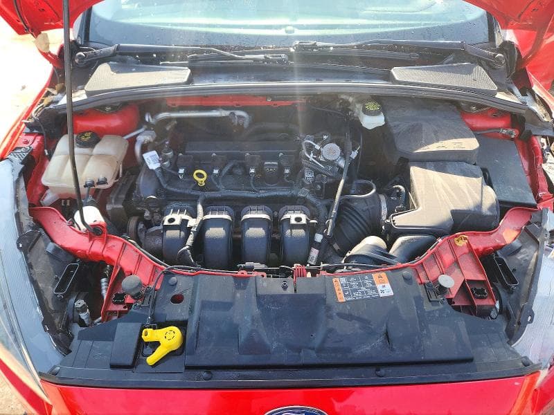 2017 FORD FOCUS SE 11