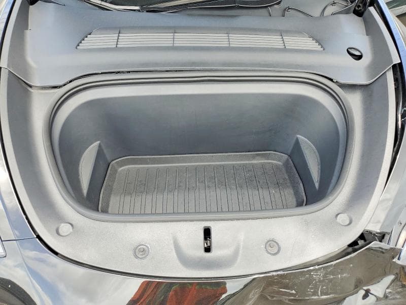 2024 TESLA MODEL Y 12