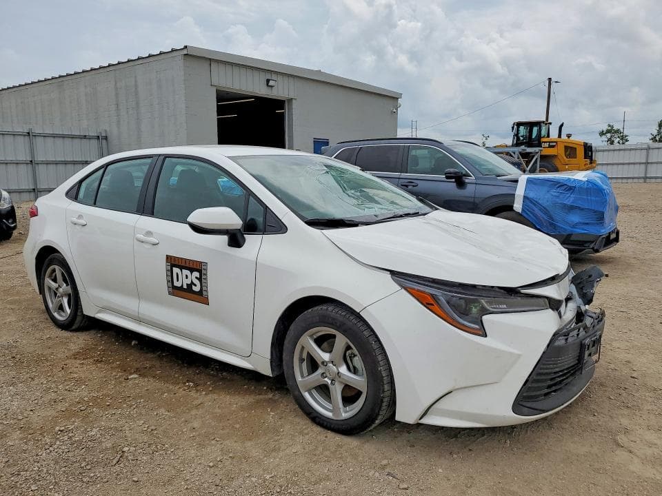 2025 TOYOTA COROLLA 4