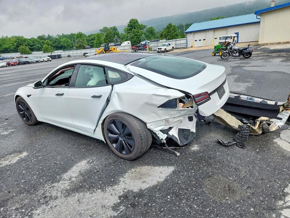 2023 TESLA MODEL S 2